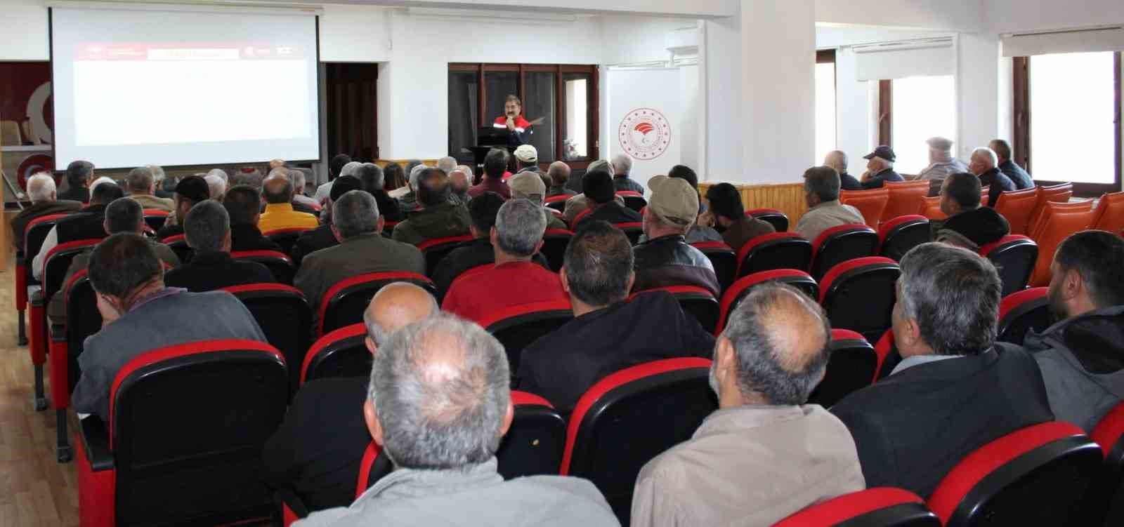 Kırsal kalkınma ve bireysel sulama destekleri Tercan’da anlatıldı
