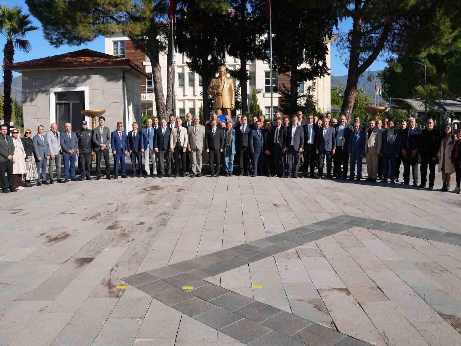 Köyceğiz’de Muhtarlar Günü törenle kutlandı
