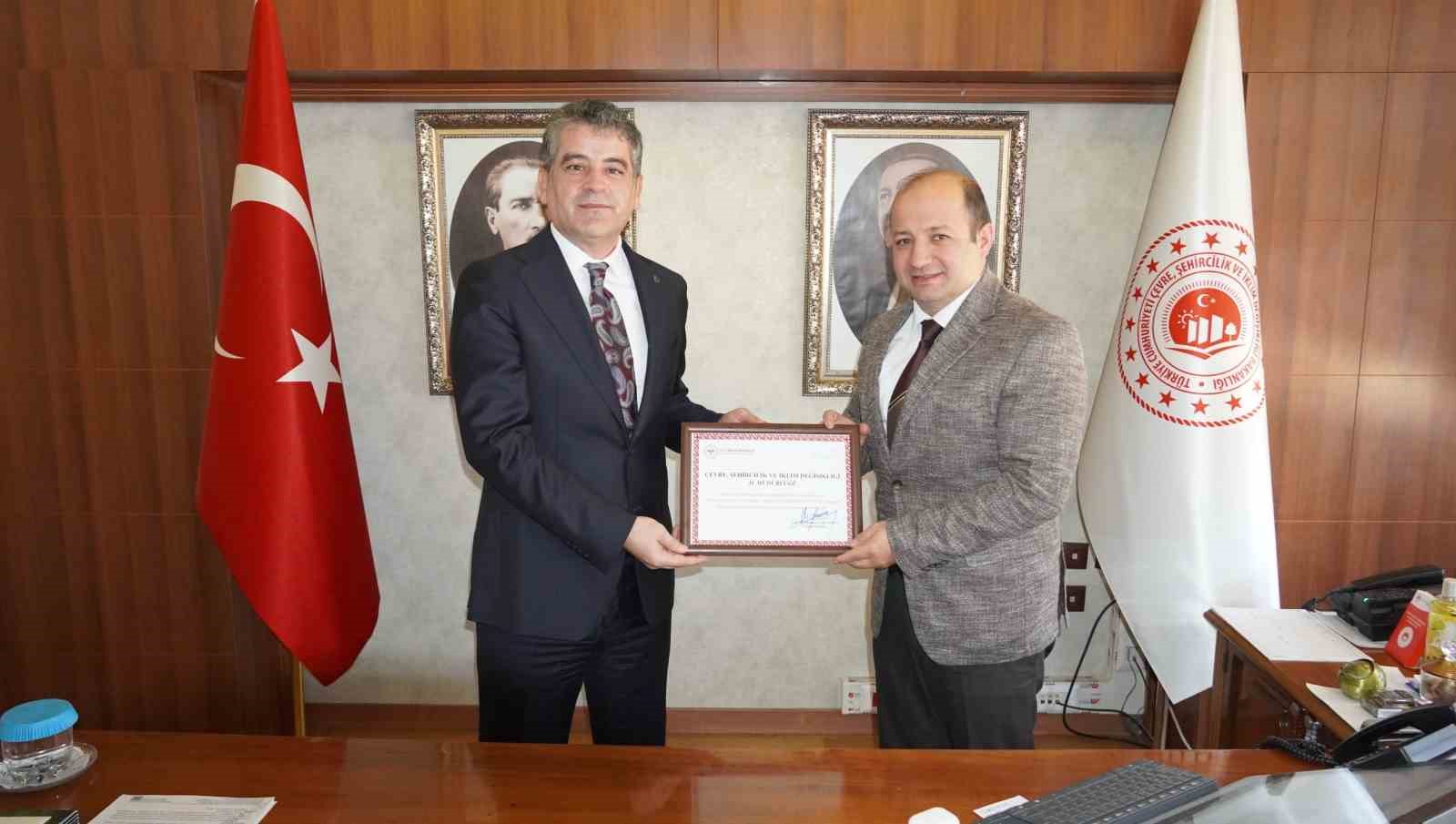 Manisa Çevre Müdürlüğü ’Sağlıklı iş yeri’ belgesi aldı
