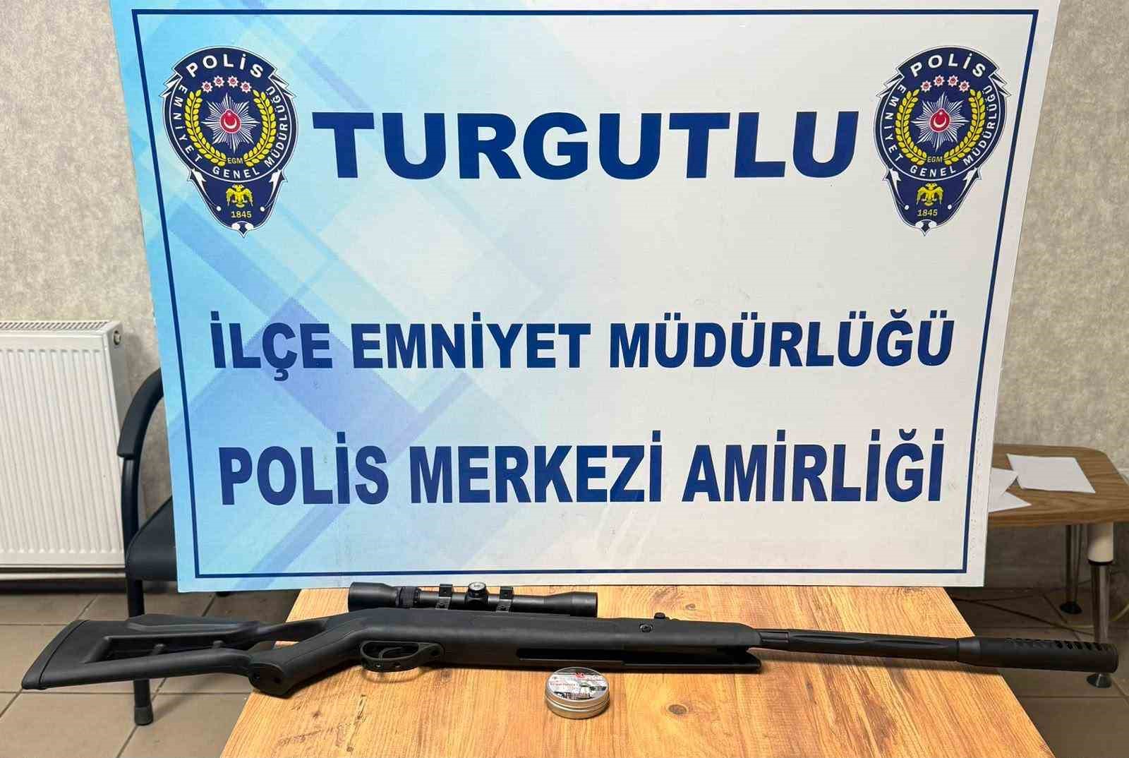 Manisa’da son bir ayda 913 kişi tutuklandı
