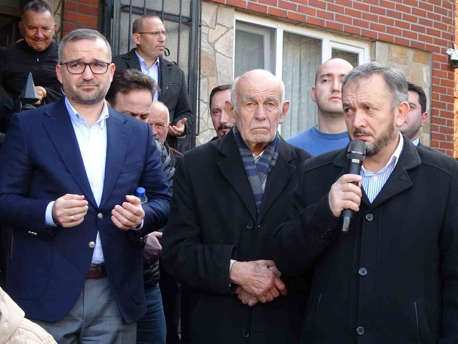 Merkez Bankası Başkanı Karahan’ın annesi Uşak’ta toprağa verildi
