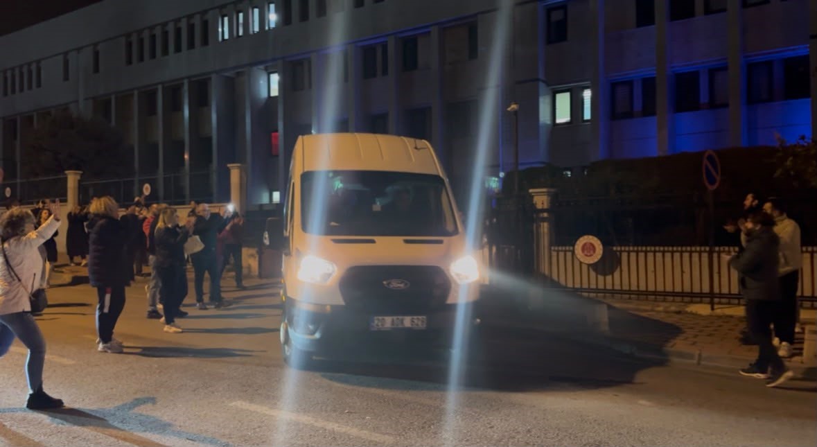 Merkezefendi Belediyesi operasyonunda 5 kişi tutuklandı
