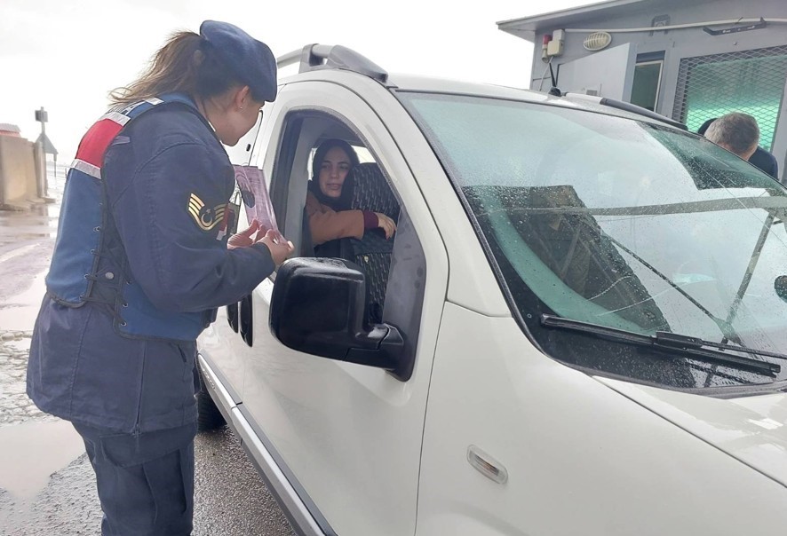 Muş’ta kadınlara KADES anlatıldı
