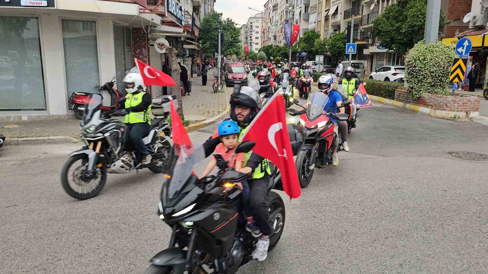 Nazilli’de iki tekerli kutlama
