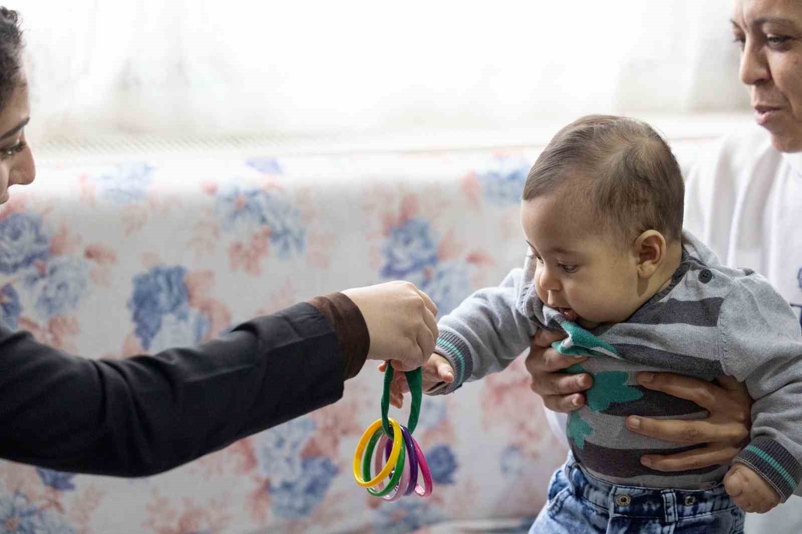 Nesiller arası sağlık dayanışması kalpleri ısıttı
