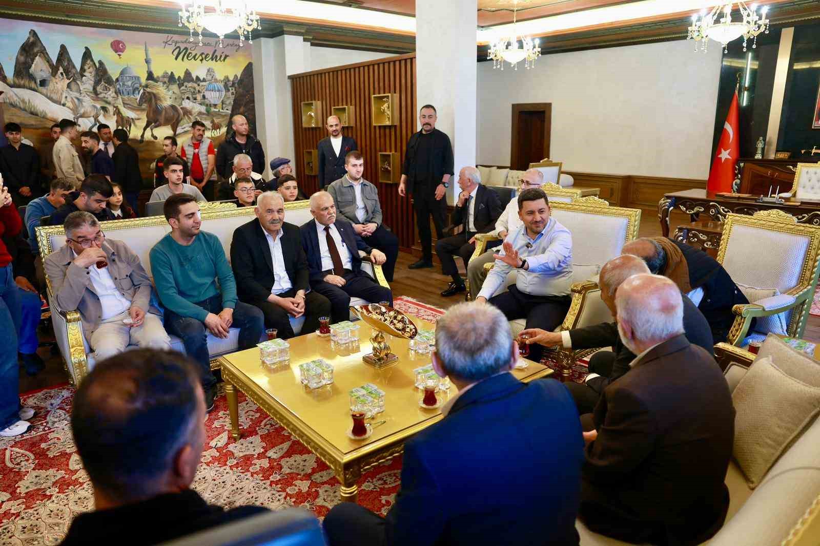 Nevşehir Belediyesinde bayramlaşma maratonu
