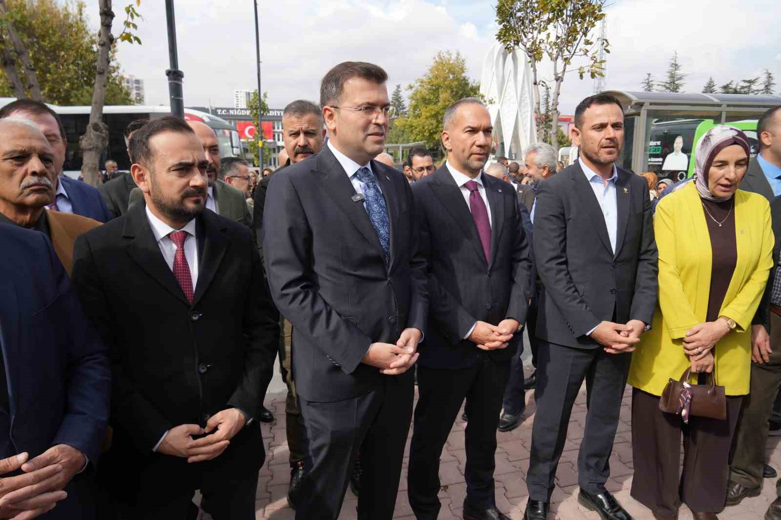 Niğde Belediyesi’nin araç filosu güçleniyor: 20 yeni araç hizmete girdi
