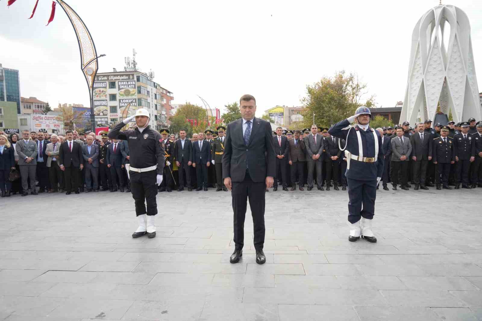 Niğde’de 29 Ekim Cumhuriyet Bayramı kutlamaları başladı
