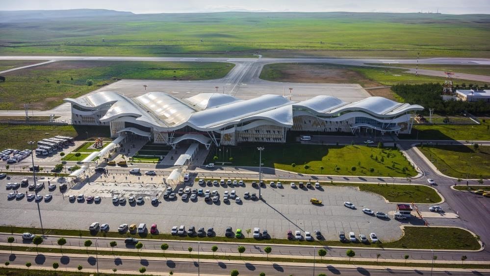 Nuri Demirağ Havalimanı 7 ayda 279 bin yolcu ağırladı

