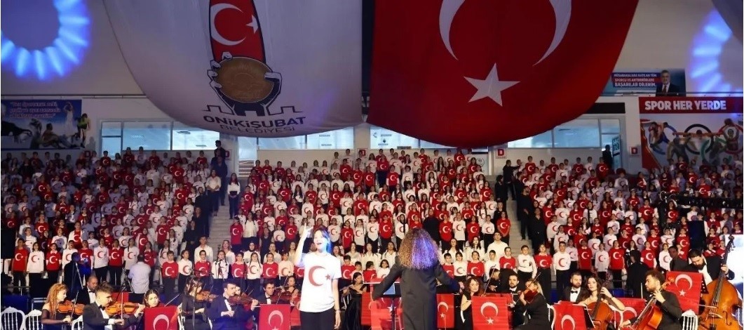 Onikişubat’ta bin 300 öğrenci Cumhuriyet için aynı sahnede buluşacak
