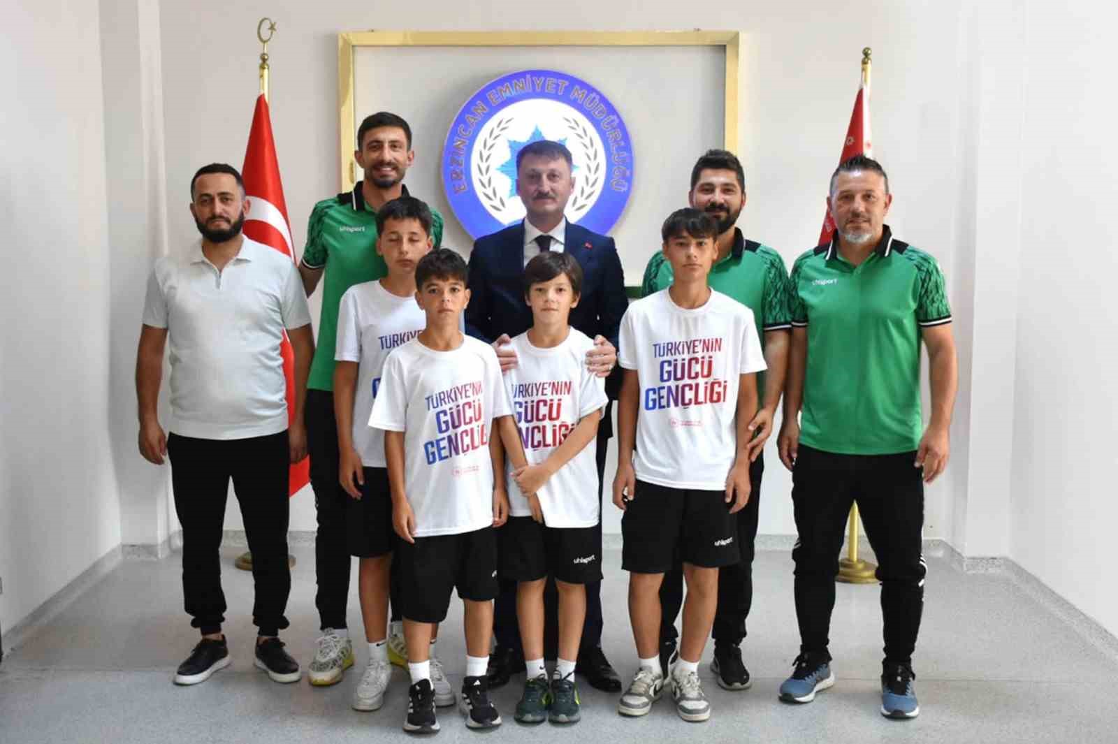 Ordu Futbol İl Karmasından Baybaba’ya ziyaret
