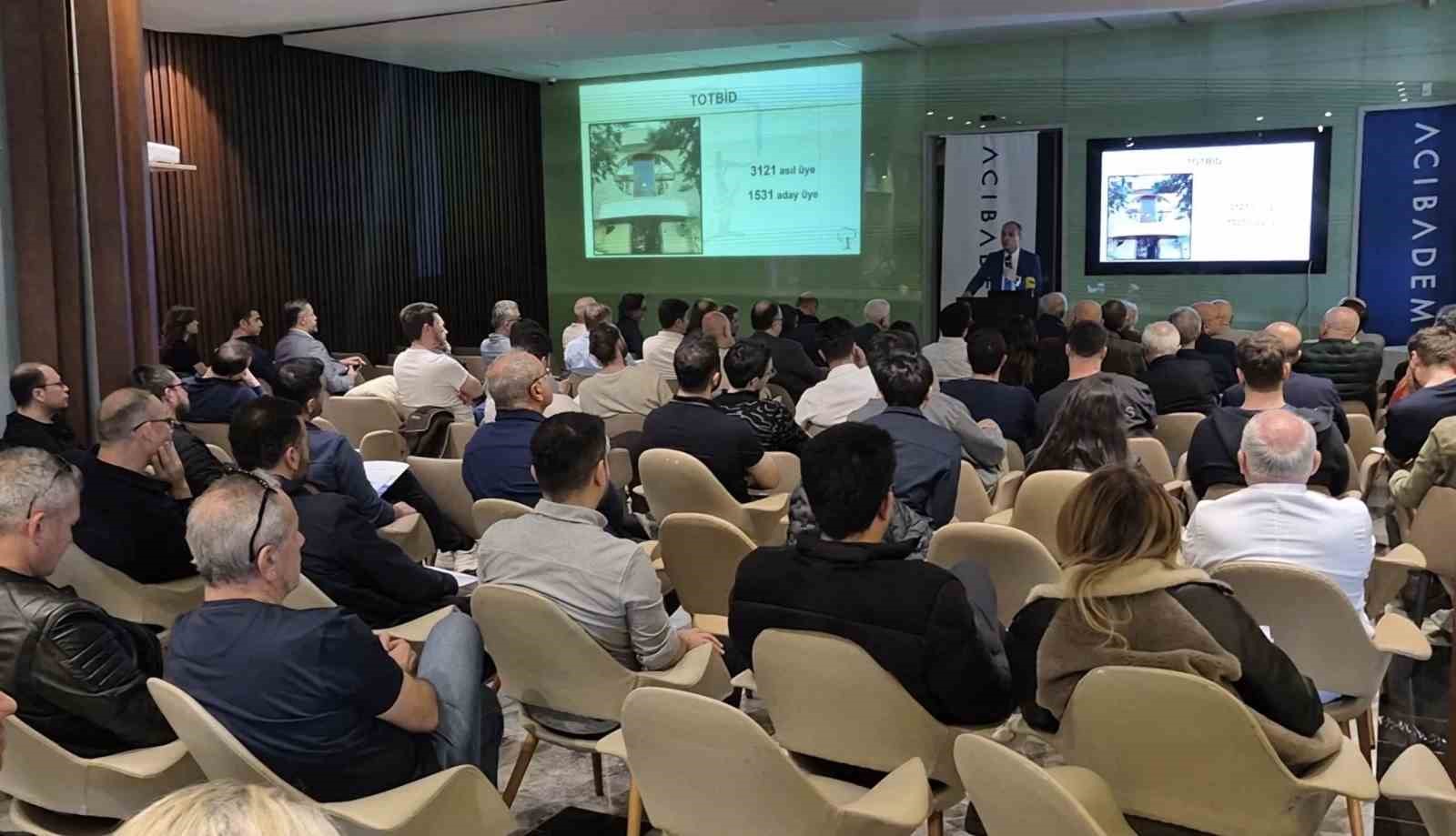 Ortopedik gelişmeler masaya yatırıldı
