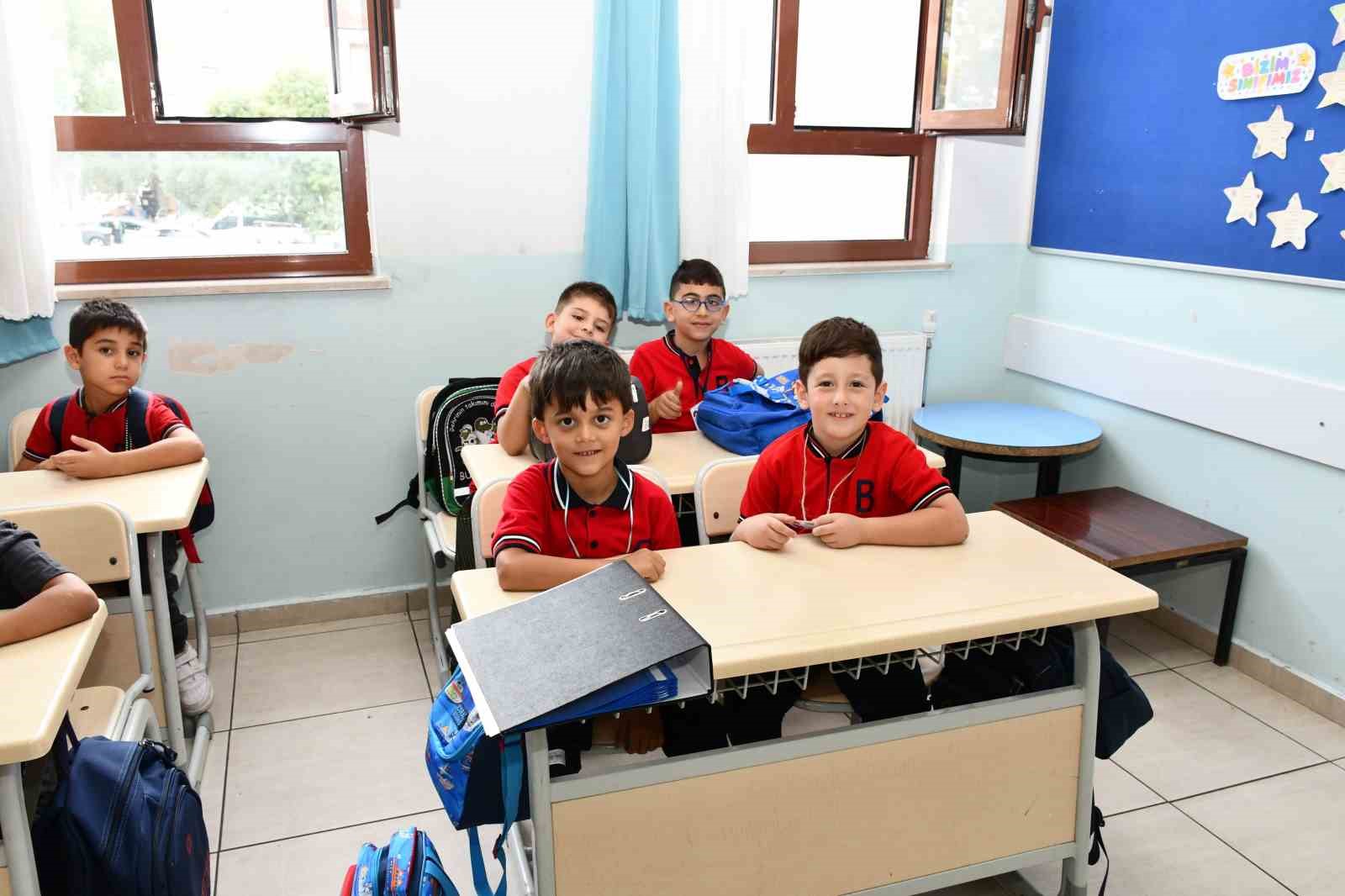 Osmaneli’nde 3 bin 385 öğrenci okula başladı
