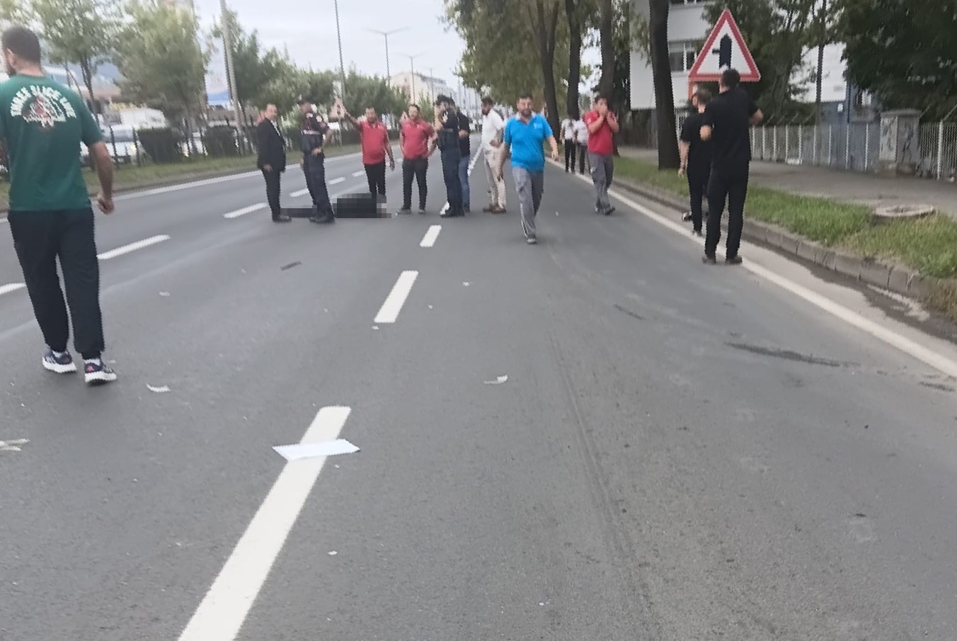 Otomobilin çarptığı yaya hayatını kaybetti
