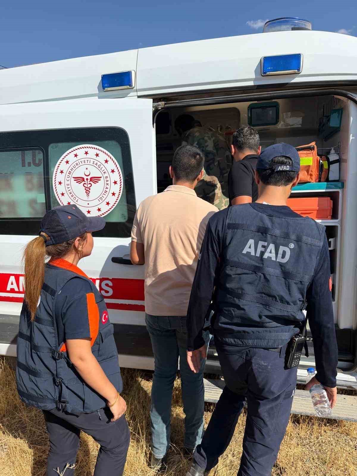 Pervari’de kaybolan zihinsel engelli vatandaş kayalıklarda sağ bulundu
