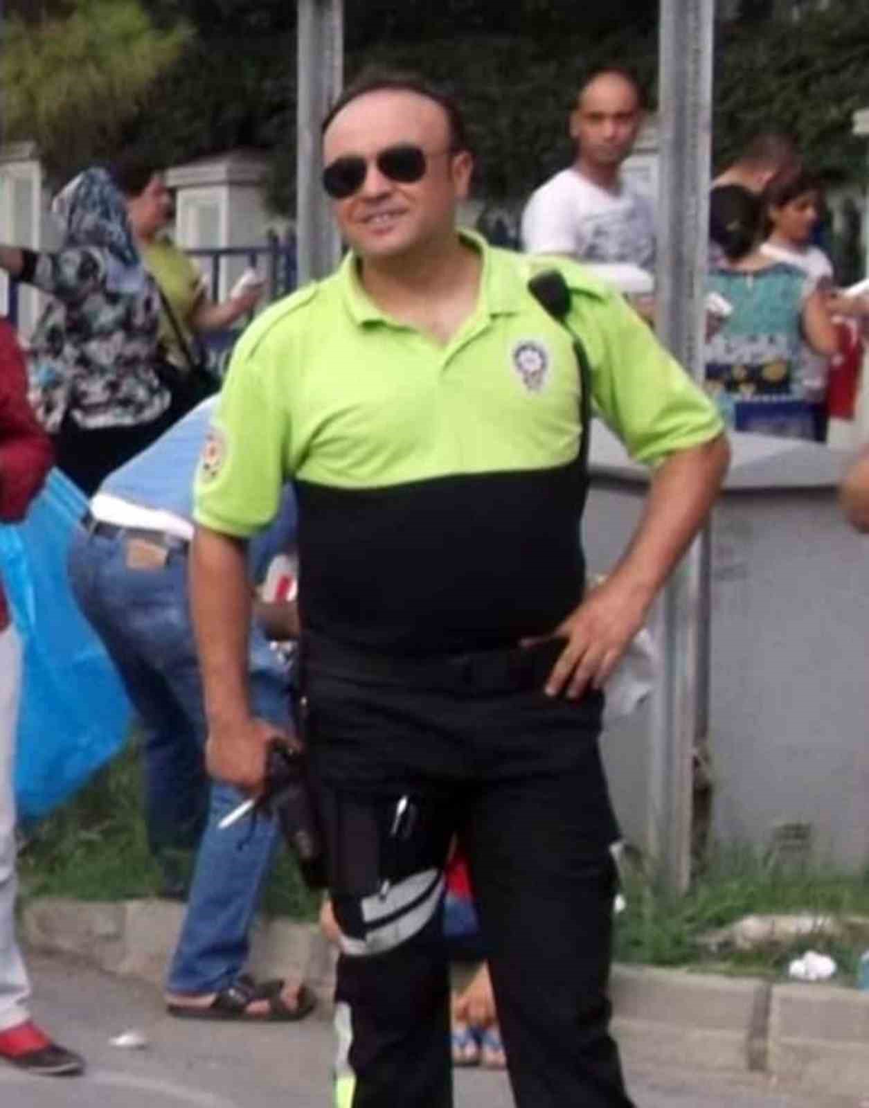 Polis memuru kalbine yenik düştü

