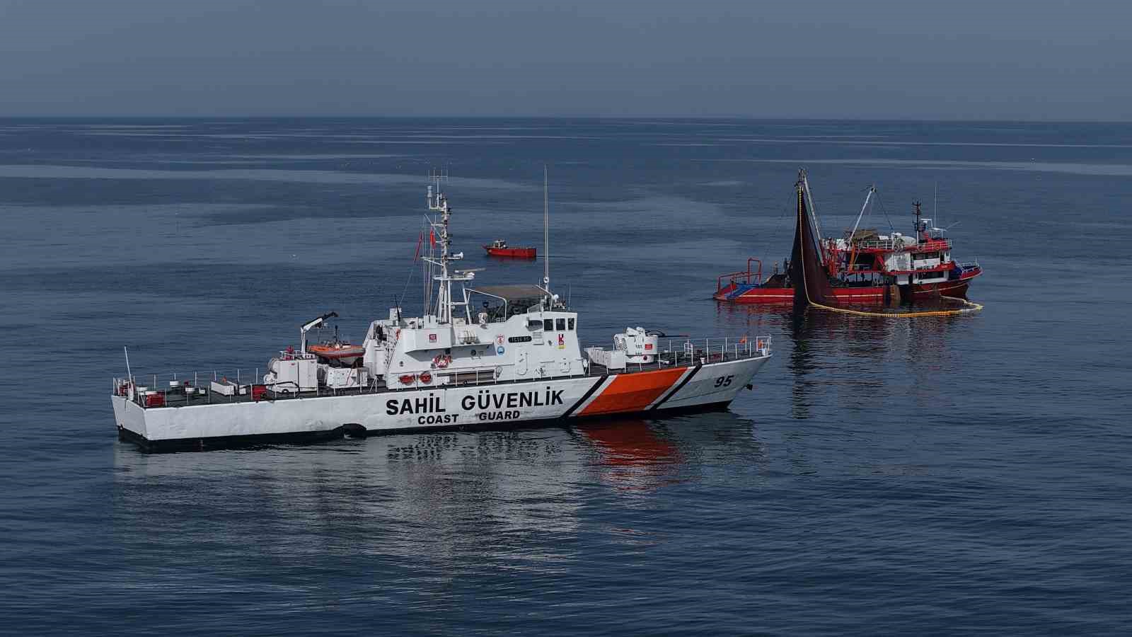 Sahil Güvenlik’ten balıkçılara palamut denetimi
