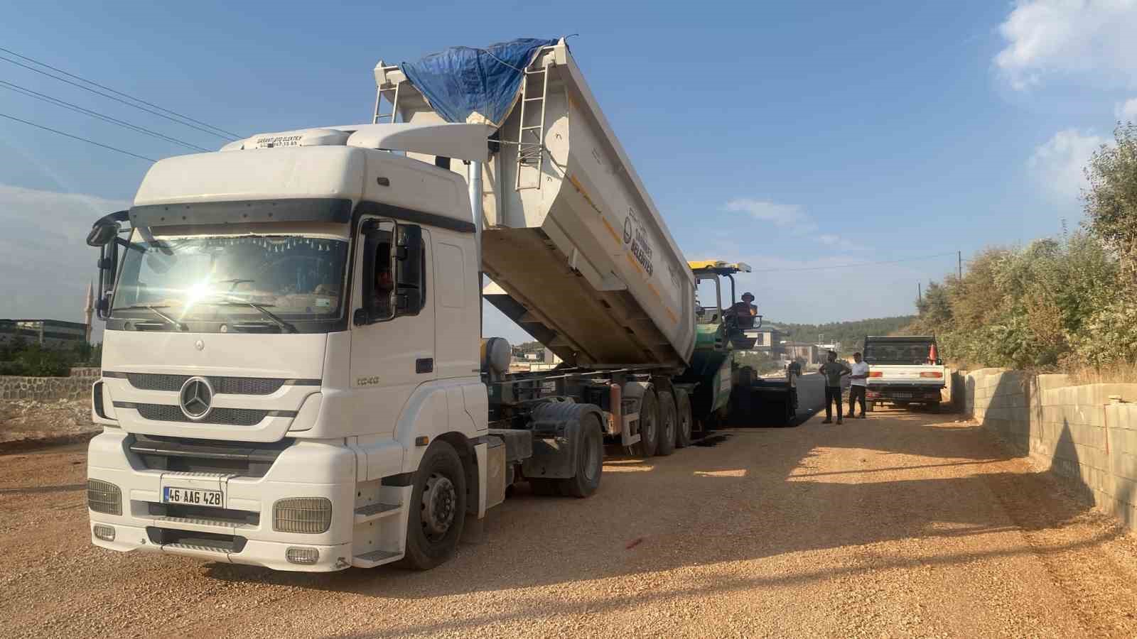 Şahinbey’de asfalt çalışmaları aralıksız sürüyor
