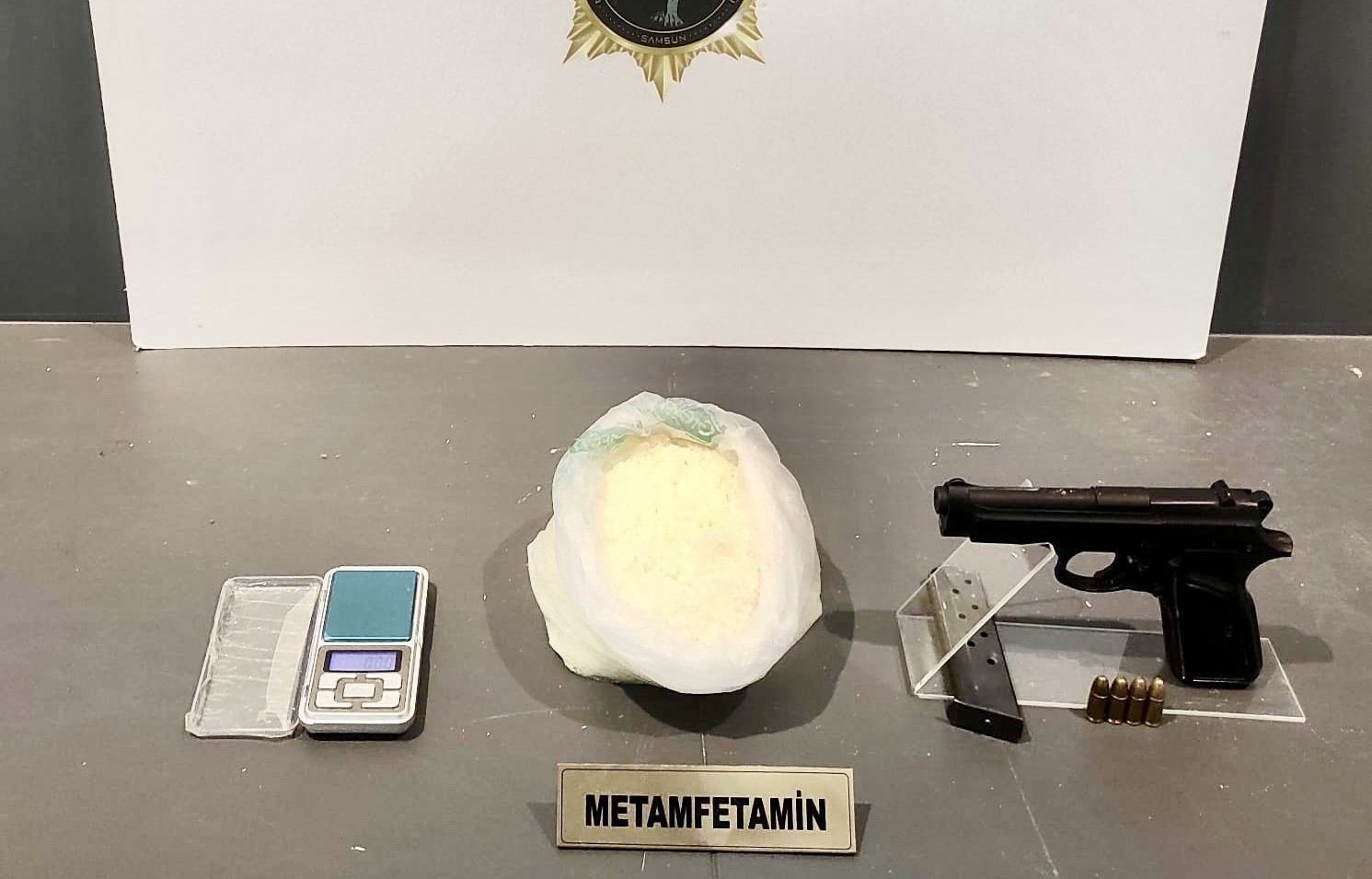 Samsun’da 880 gram metamfetamin ele geçirildi
