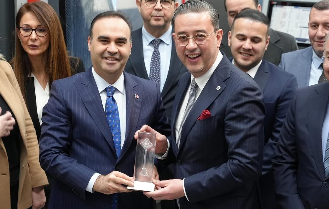 Sanayicinin geleceğine stratejik adımı Denizli Model Fabrika hizmete açıldı
