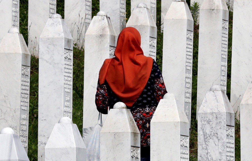 Saraybosna’daki "savaş turizmi" katılımcıları, en güzel kadınları vurmak için birbiriyle yarışmış
