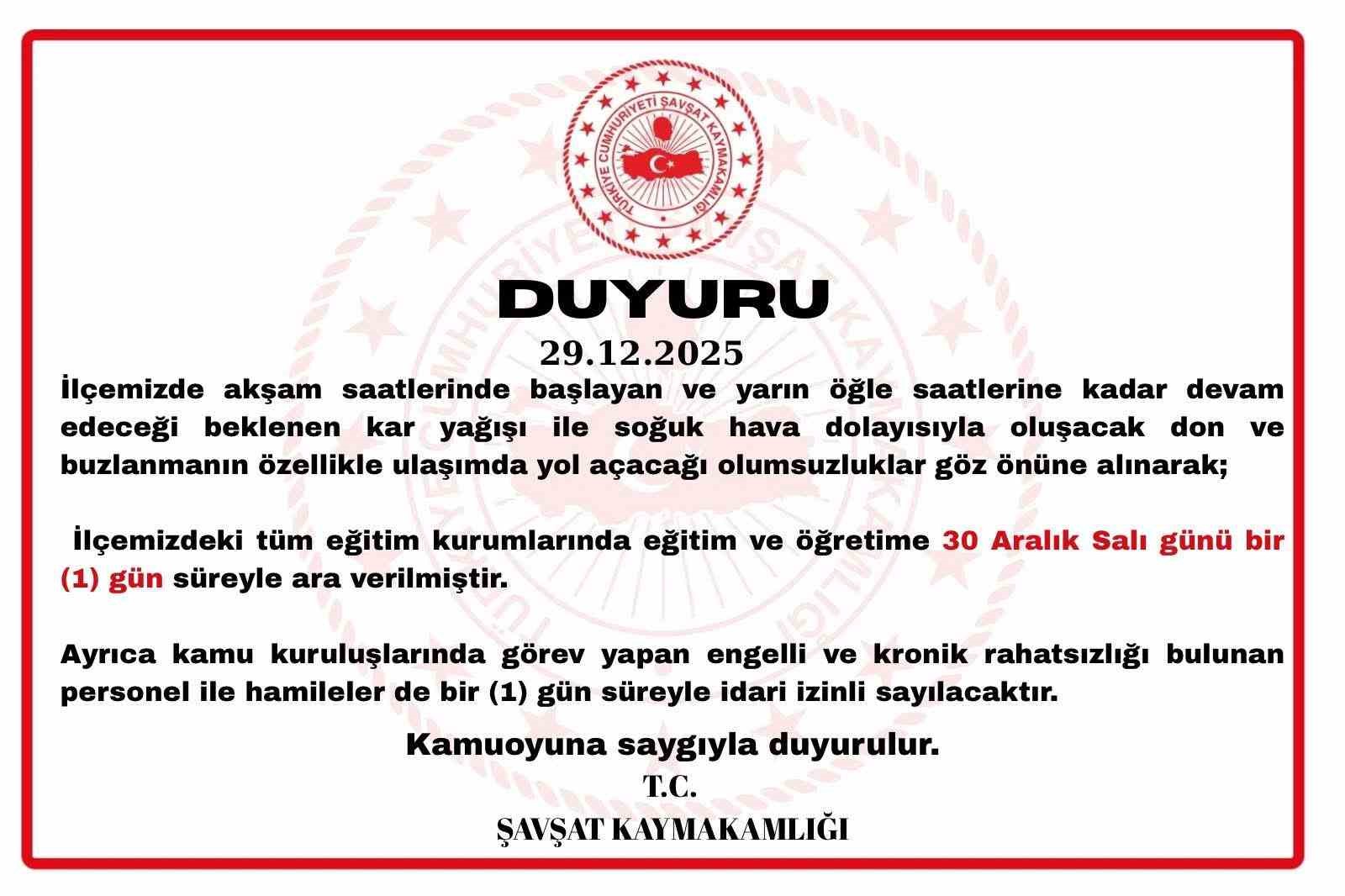 Şavşat’ta kar yağışı nedeniyle eğitime 1 gün ara verildi
