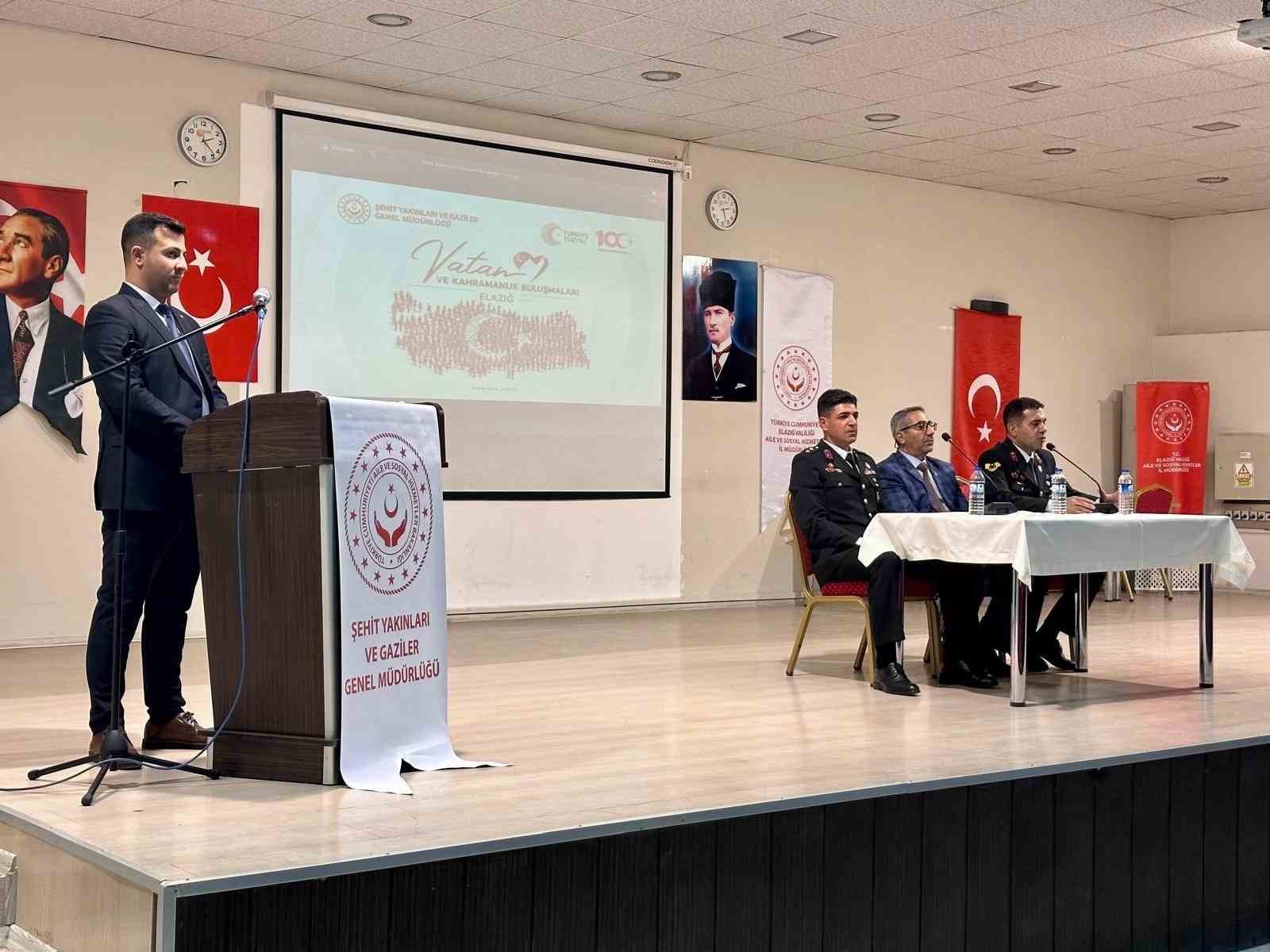 Şehit babası ve gaziler liselilerle bir araya geldi
