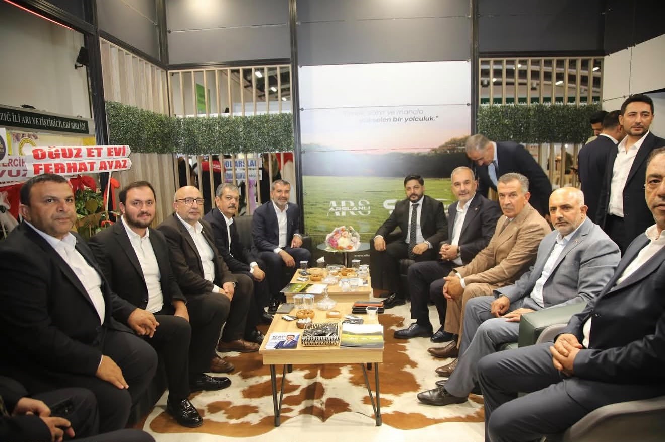 Şenol Arslan, fuarı yoğun ziyaret ve görüşme trafiğiyle tamamladı
