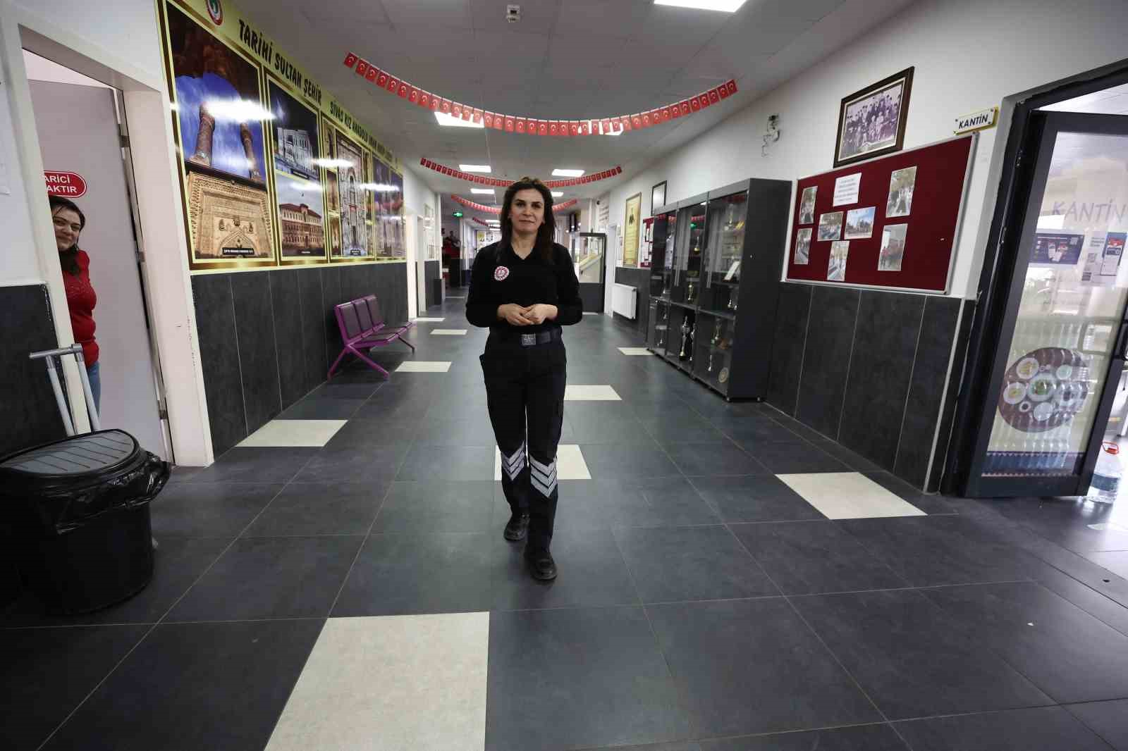 Sivas Belediyesi’nden Türkiye’ye örnek olacak okul uygulaması
