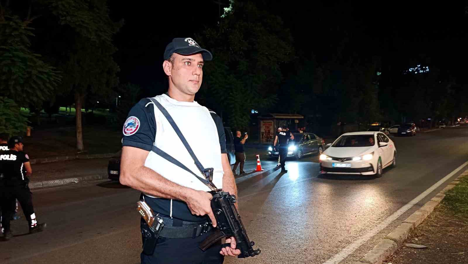 Suçlular kaçamadı, kural tanımayan sürücülere ceza yağdı
