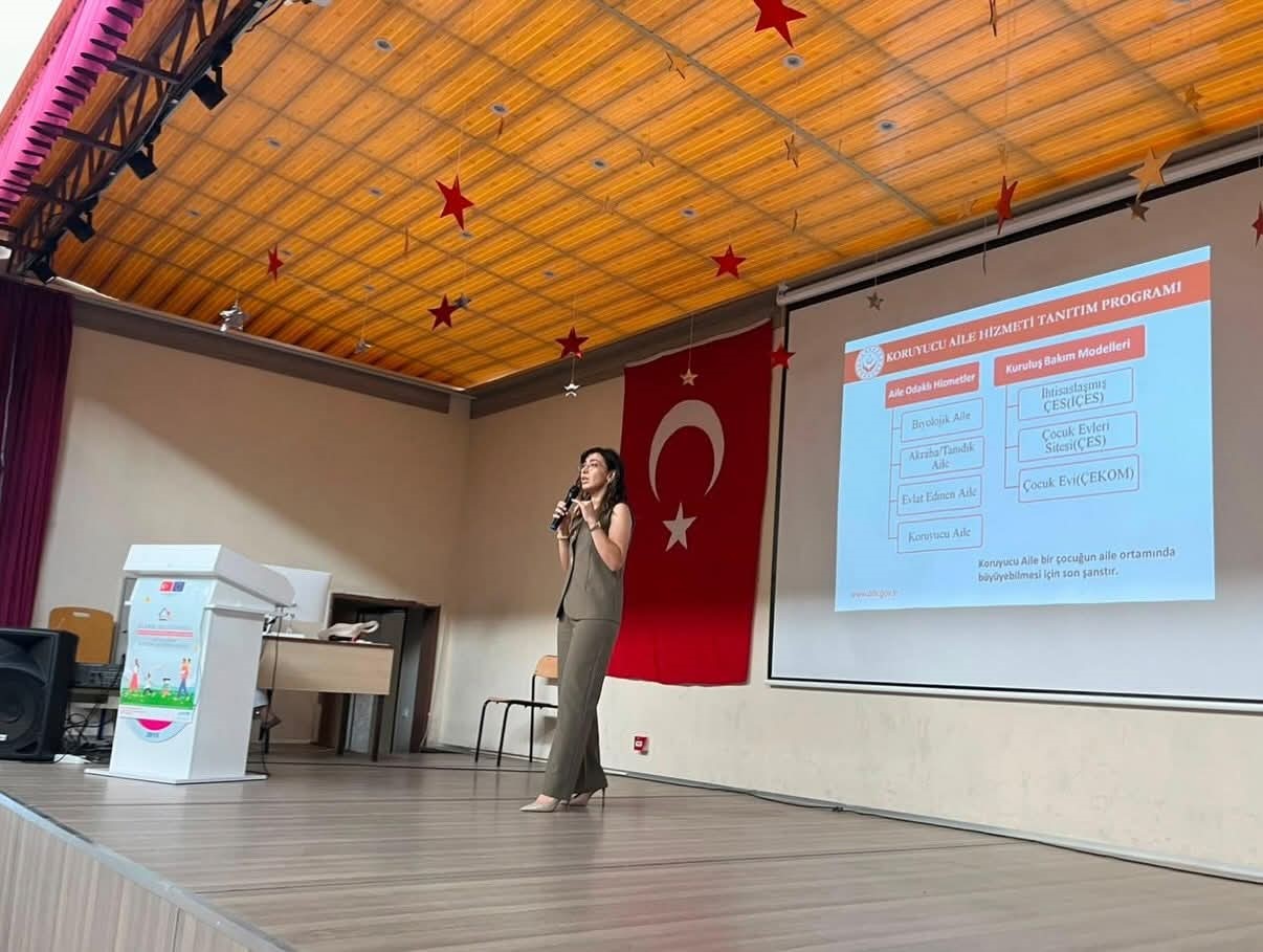 Şuhur’ta ’Koruyucu Aile Hizmet Modeli Tanıtım Programı’
