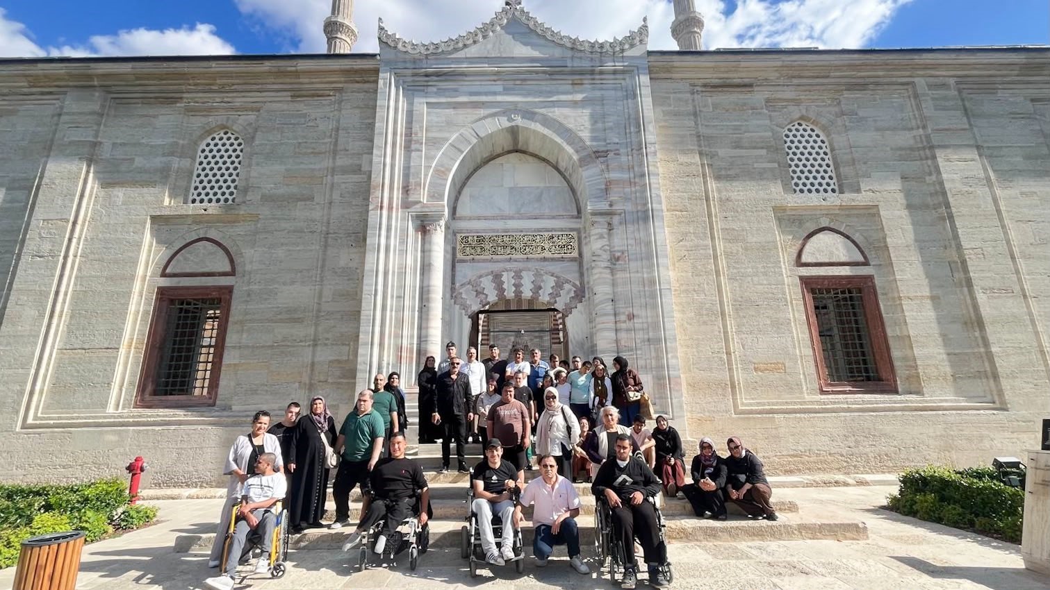 Sultangazi Belediyesi’nden özel bireylere Edirne gezisi
