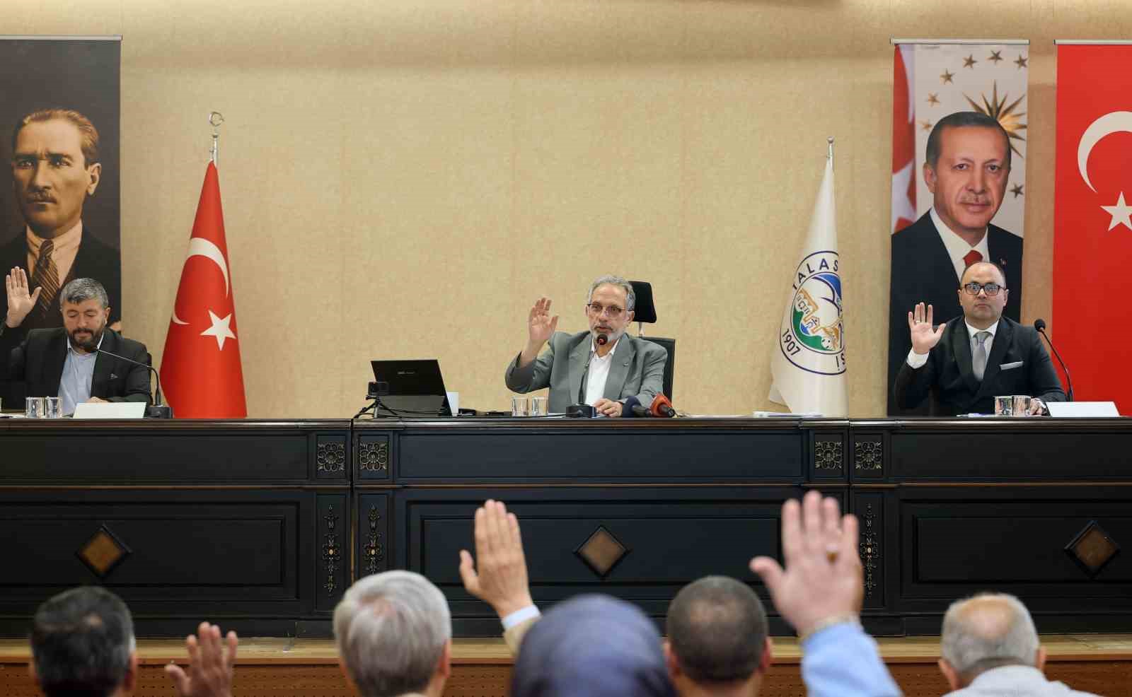 Talas Meclisi’nden hizmet atağı
