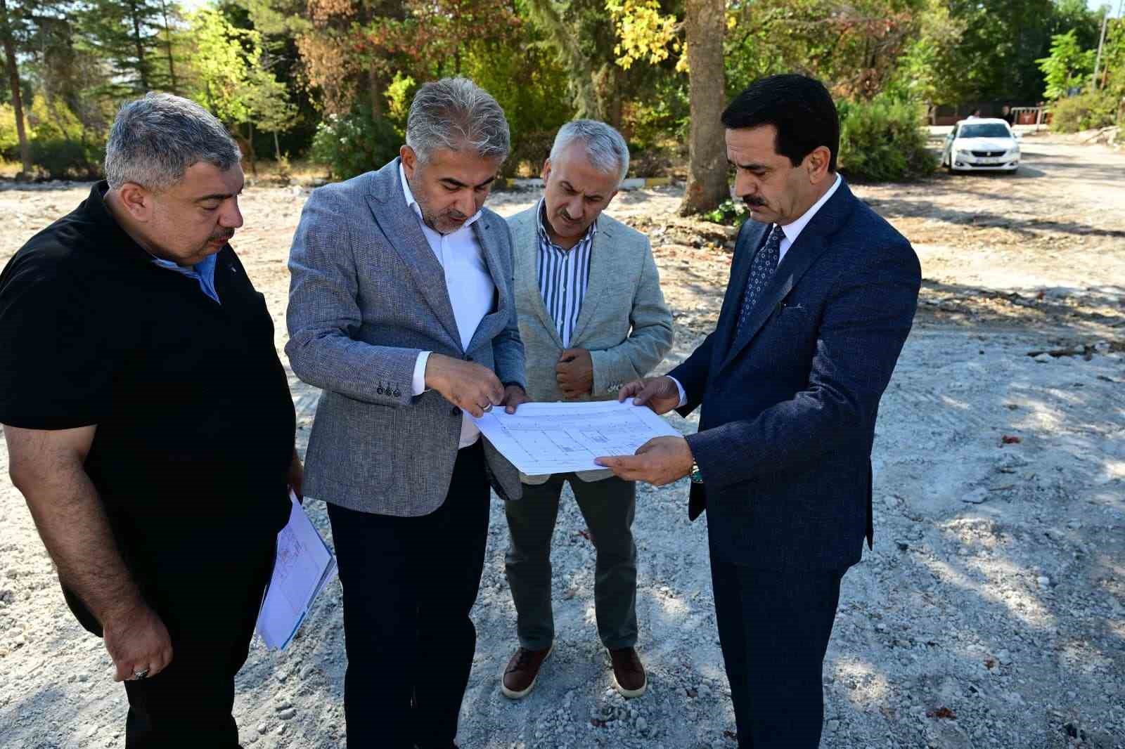 Taşkın’dan Battalgazi’ye Millet Bahçesi ve Nikah Salonu müjdesi
