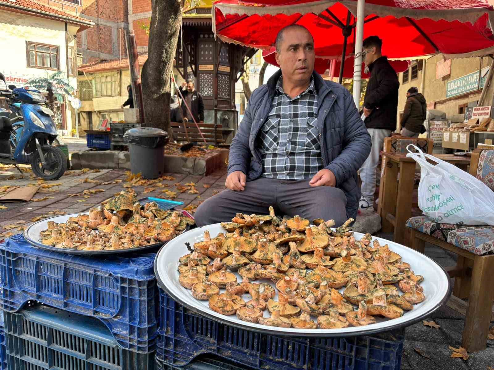 Tavşanlı’da melki mantarı hareketliliği başladı
