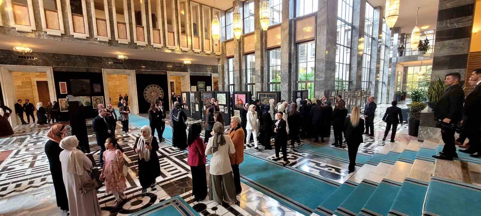 TBMM’de Gazze konulu "Hilalin Işığında" sanat sergisi
