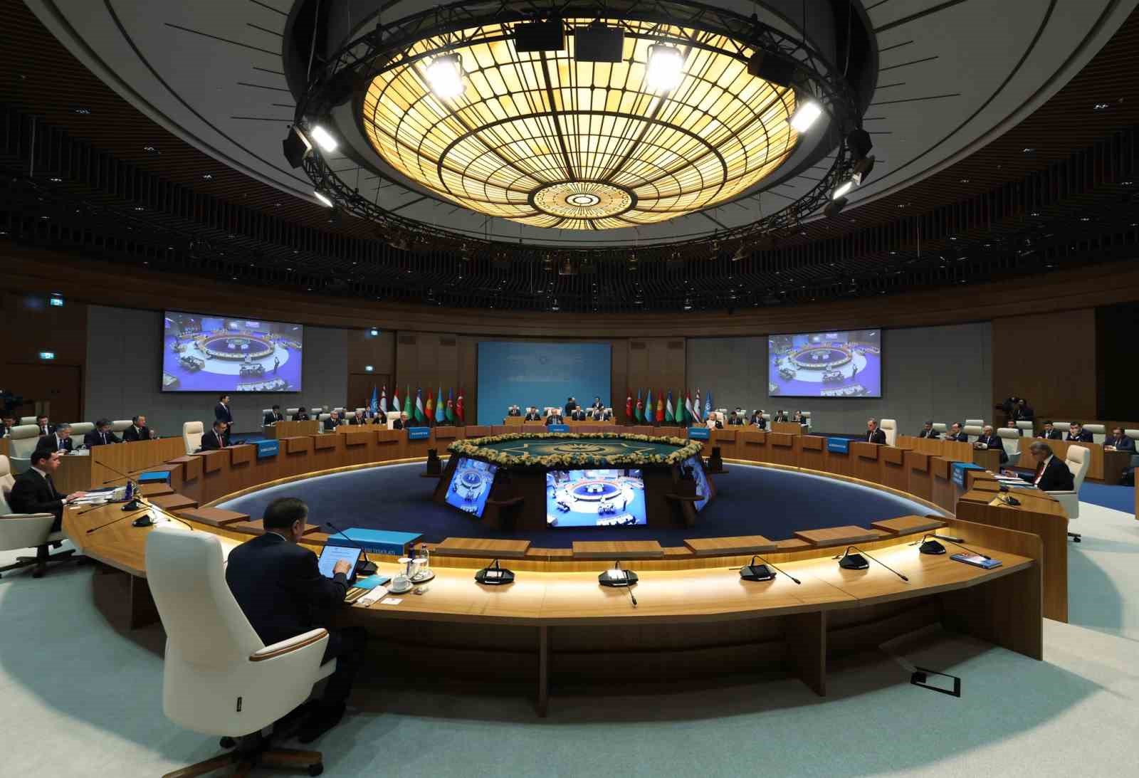 TDT’de genel sekreterlik görevi Azimov’a devrediliyor
