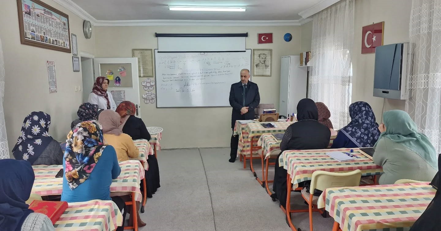 Tepebaşı Müftülüğü’nden Kur’an kurslarına ziyaret
