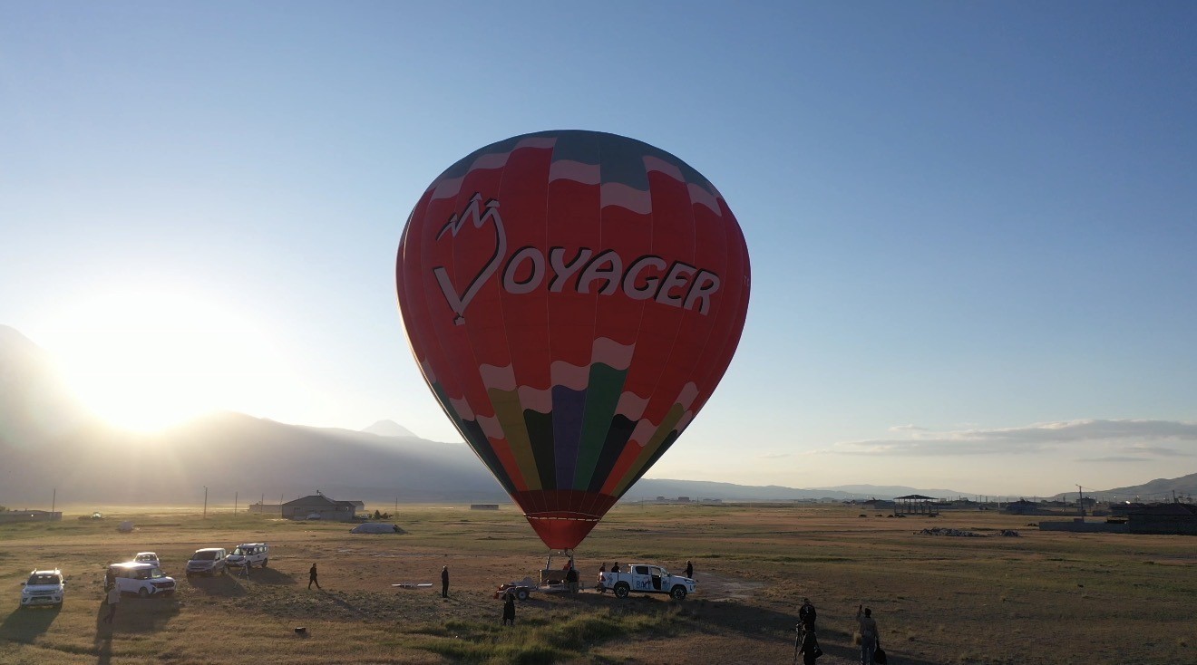 Terörden arındırılan Ağrı Dağı’nda balon turizmi başlıyor
