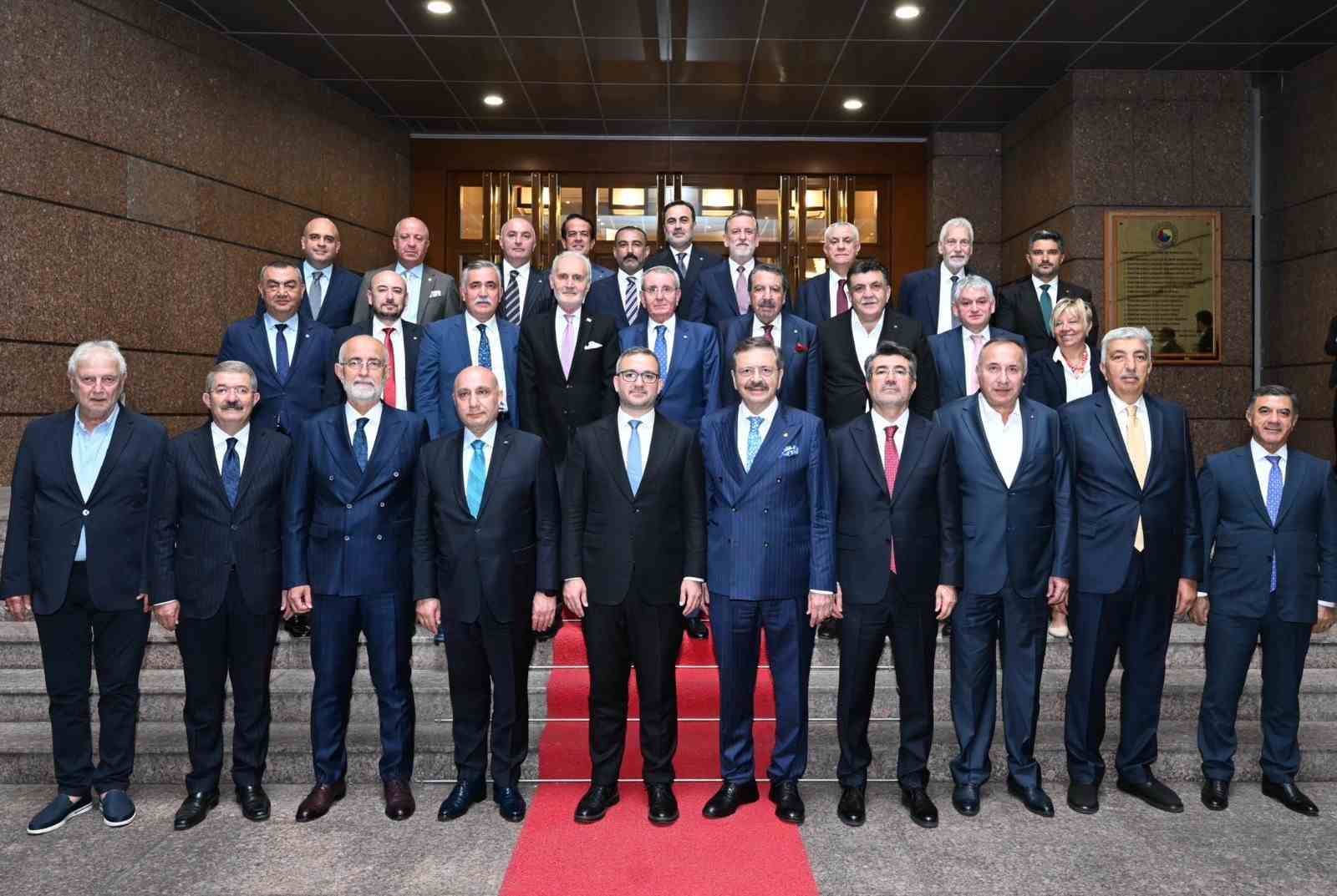 TOBB Başkanı Hisarcıklıoğlu, TCMB Başkanı Karahan ile görüştü
