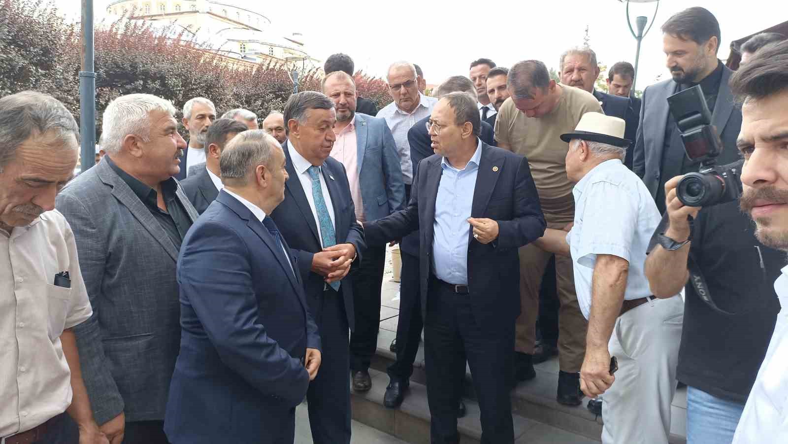 Topsakal’dan birlik ve beraberlik vurgusu
