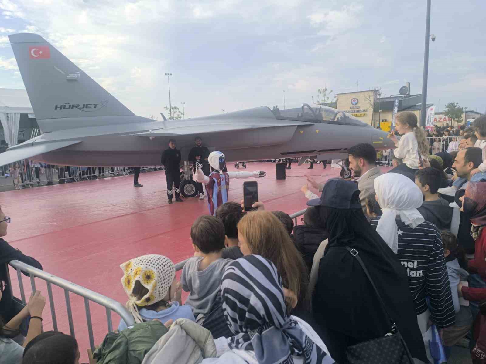 Trabzon Bilimfest 3 günde 223 bin kişiyi ağırladı
