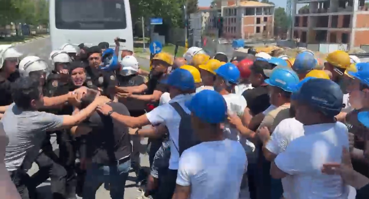 Ücretlerini alamadıklarını iddia eden madenciler, firmanın Tekirdağ’daki ofise yürüdü
