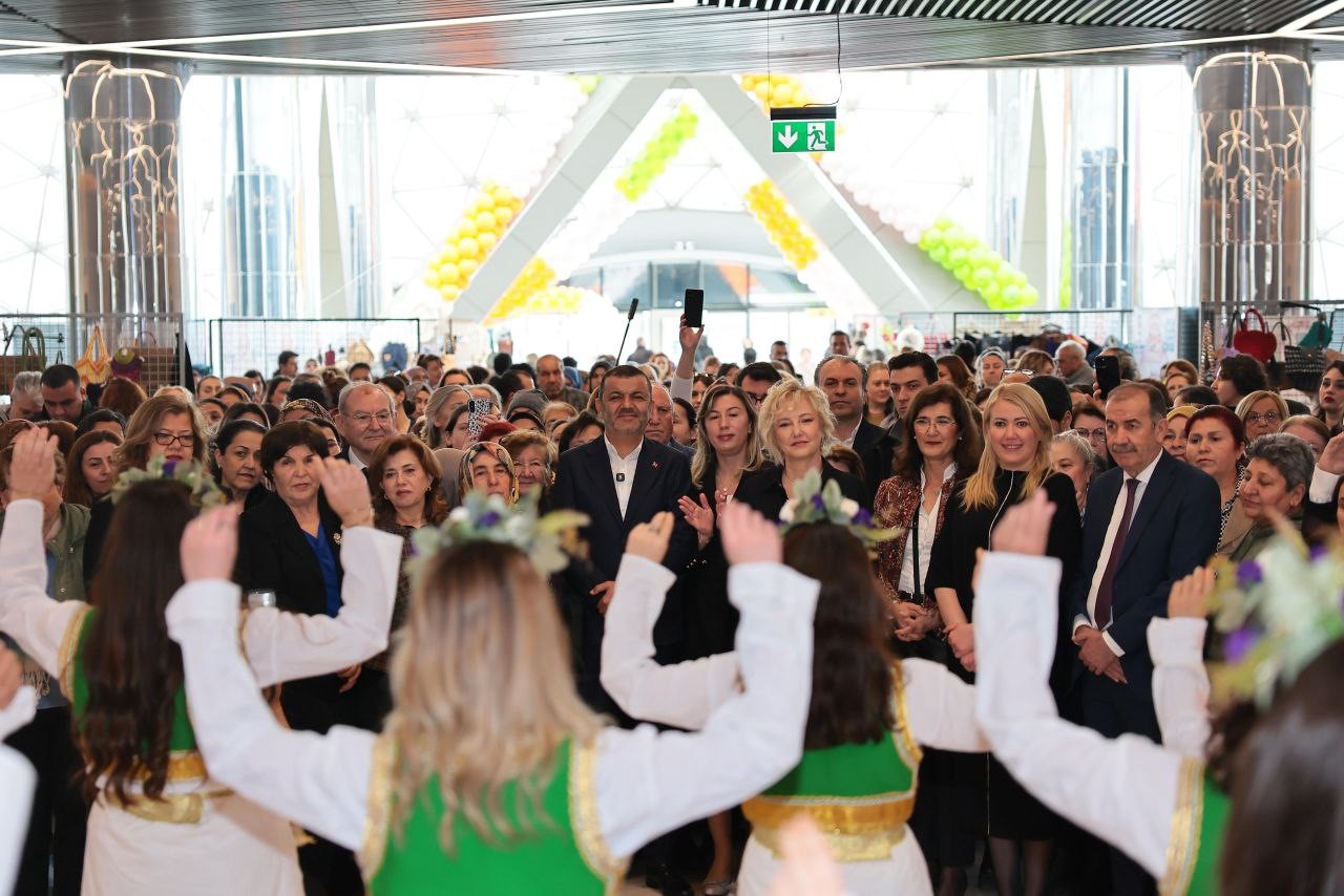 Üreten Kadınlar Festivali kapılarını açtı
