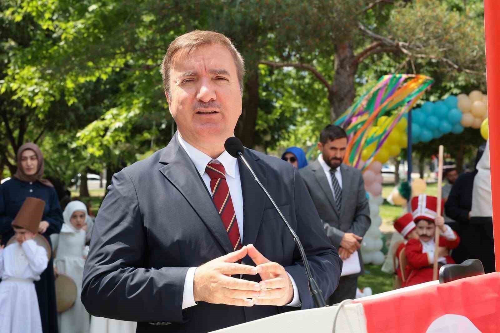 Vali Aydoğdu’dan Mevlid Kandili mesajı
