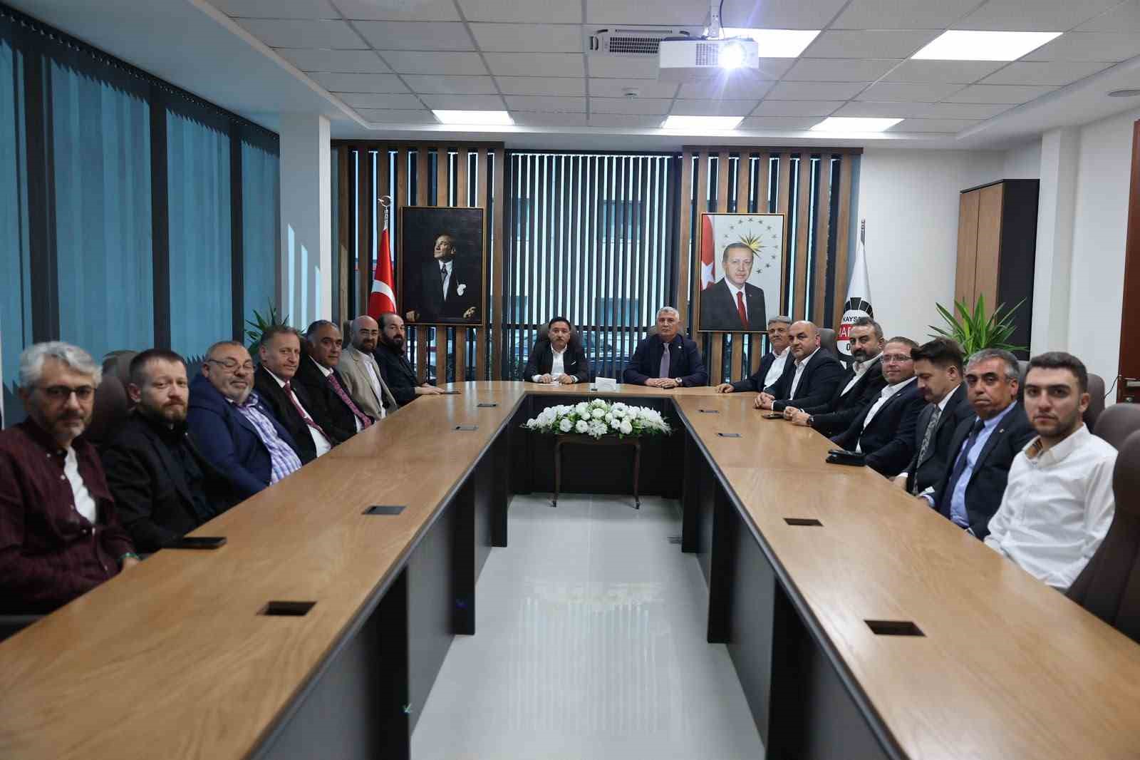 Vali Çiçek, Mimarsinan OSB’yi ziyaret etti
