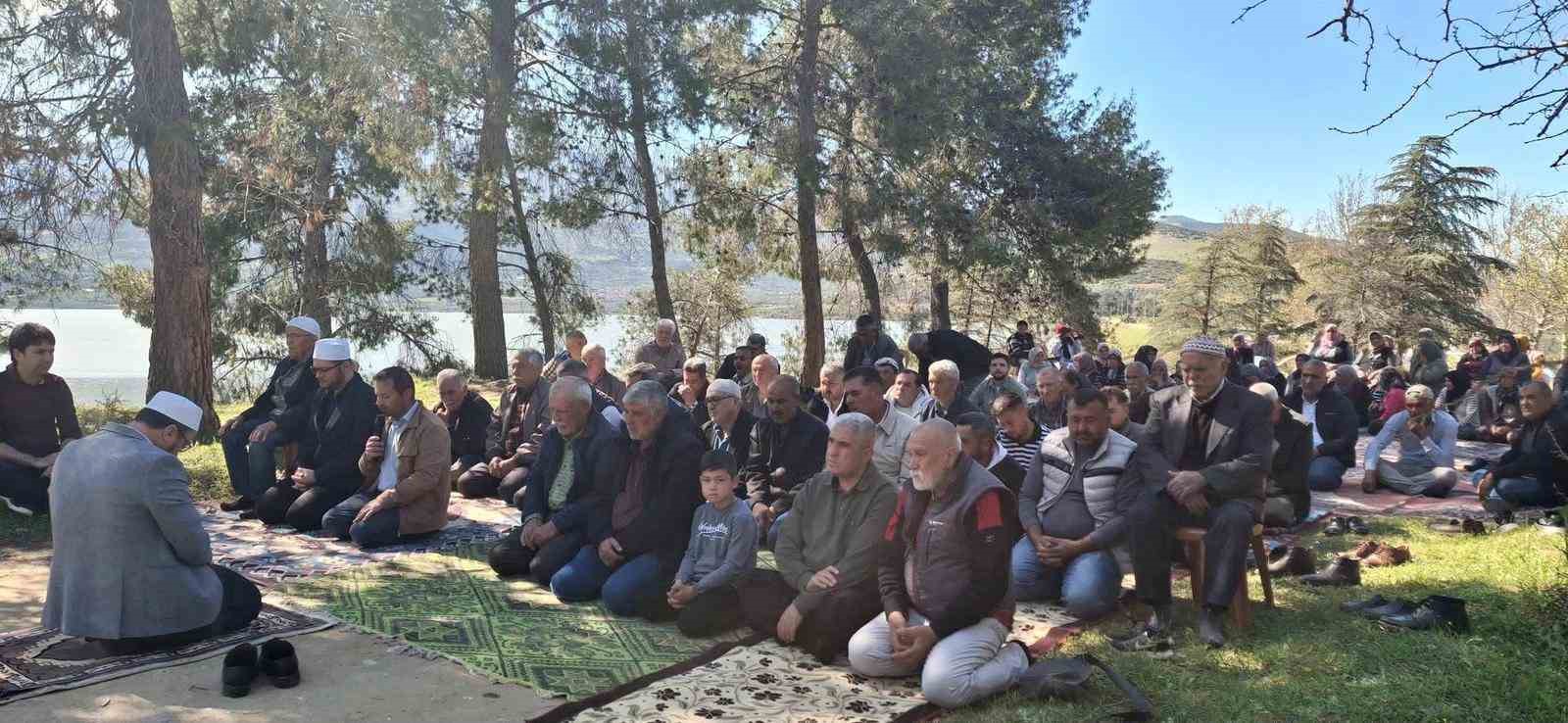 Yağmurun ardından şükür duası
