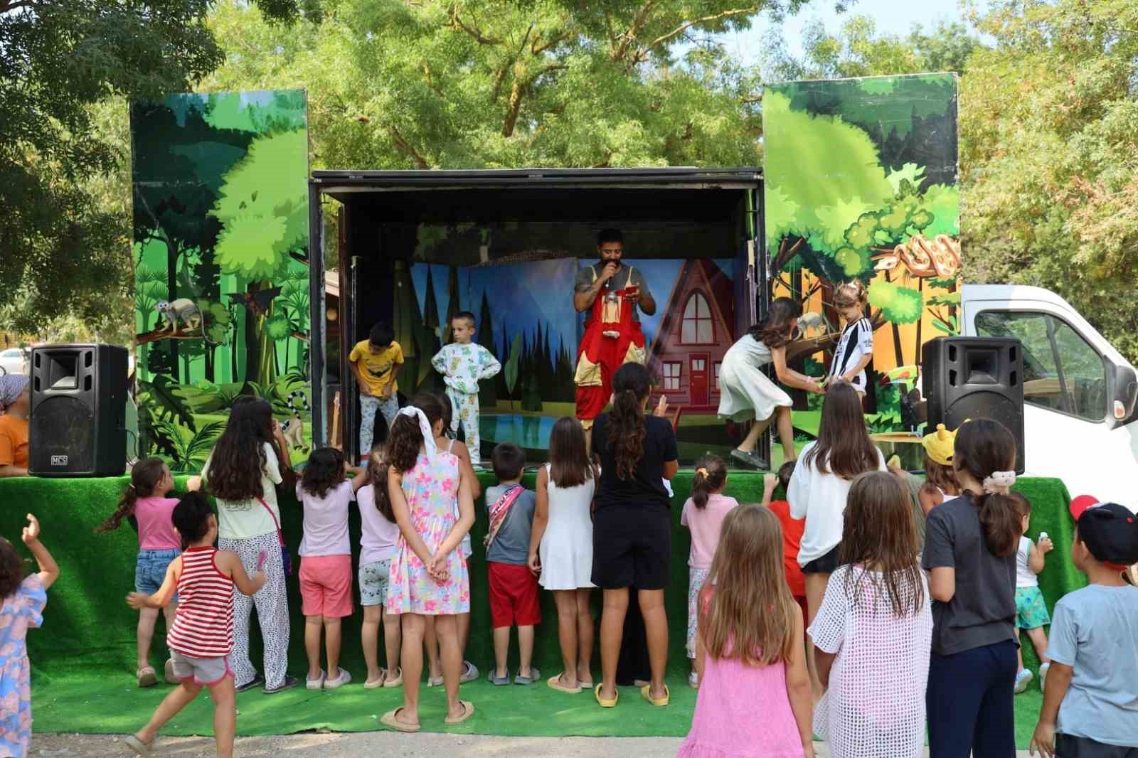 Yaz coşkusu Kovanağzı’nda final yaptı
