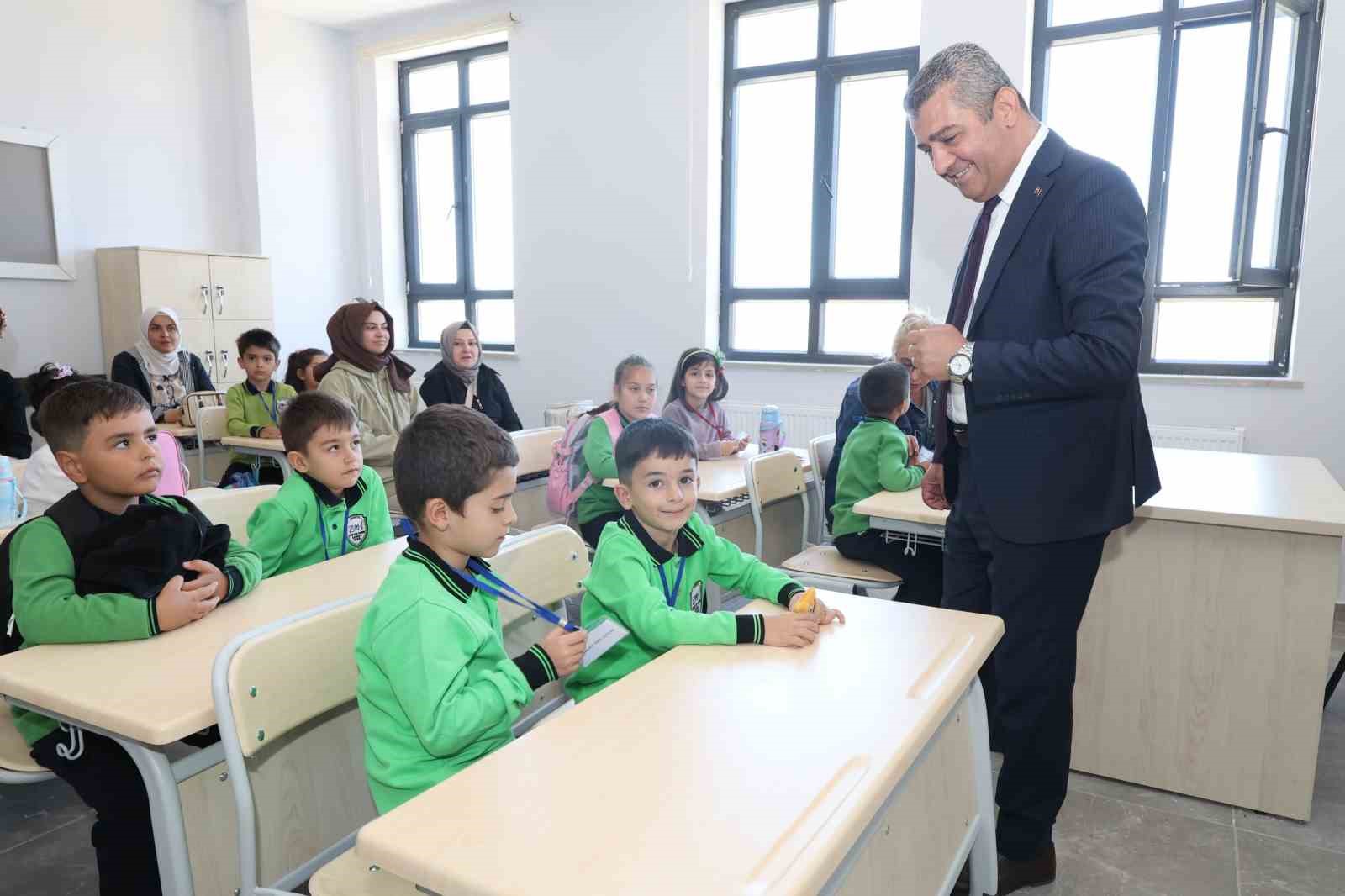 "Yeni bir eğitim yılına, yeni umutlarla"
