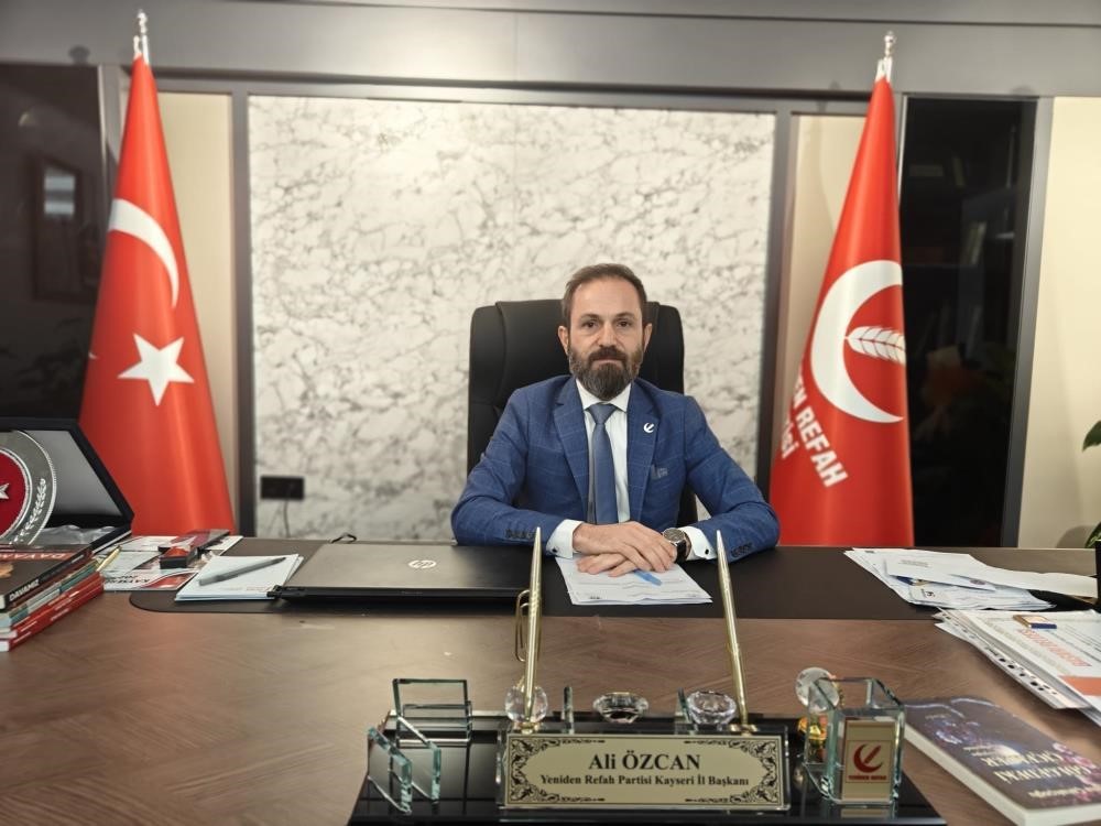 YRP İl Başkanı Özcan: "19 Mayıs milli şuurla verilen mücadelenin adıdır"
